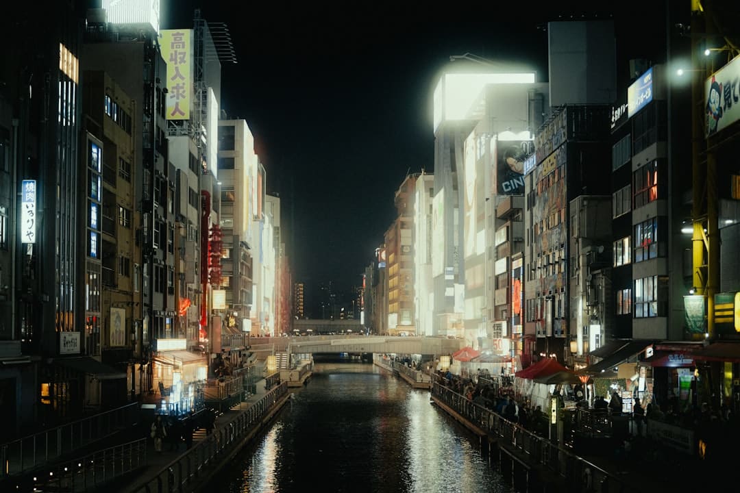 舒淇哭了  导演处女作《女孩》首映获掌声